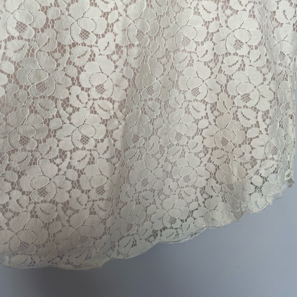 TALULA cream lace tank! - Picture 3 of 4